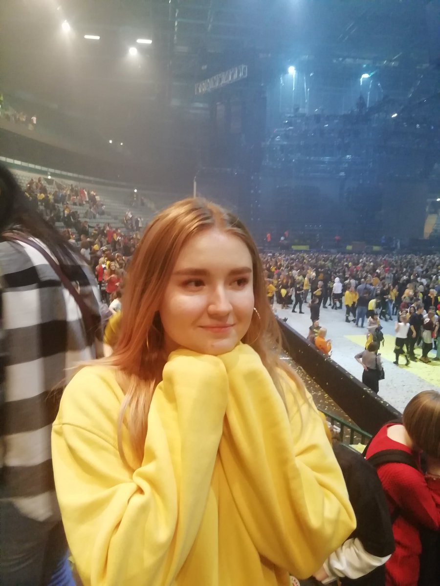 lenny_nv's tweet photo. #TWENTYØNEPILØTS #banditotour #banditospb #skeletonclique #twentyonepilots https://t.co/0RuWJ700LY