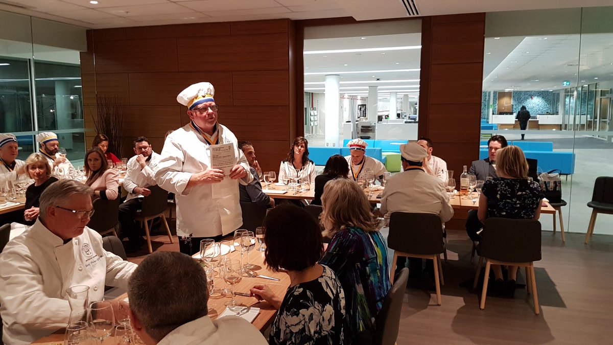 WRMarmiton's tweet photo. Esteemed Exec member of the @marmitonsldn chapter tells us about the @LesMarmitons international gala end of May/early June. The sign on up friends in other chapters https://t.co/4Vbd7zcaWB