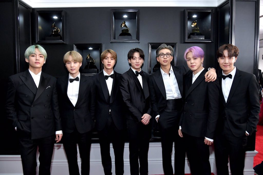 ryujindevil's tweet photo. QUERO O DE PRETO 

#GRAMMYs⁠ ⁠⁠
@BTS_twt #TearItUpBTS https://t.co/dcL58W7RZJ