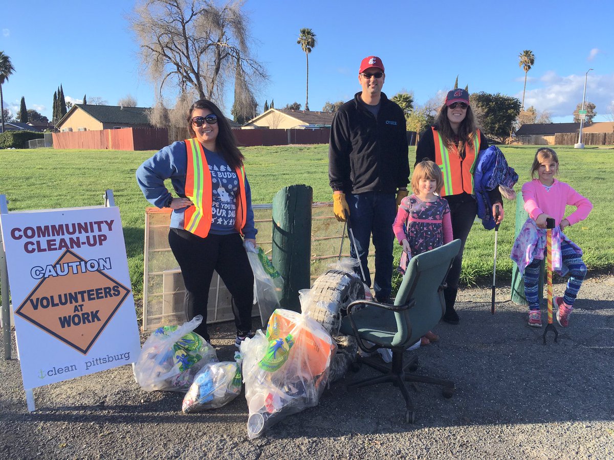 CleanPittsburg's tweet photo. Six people got seven bags plus a TV, a tire and a chair at DeAnza Park today! Thanks, rain, for holding off another day. 🌤🍀😅
#OneHourOneStreet
#CleanPittburg https://t.co/z6ECcnIf3V