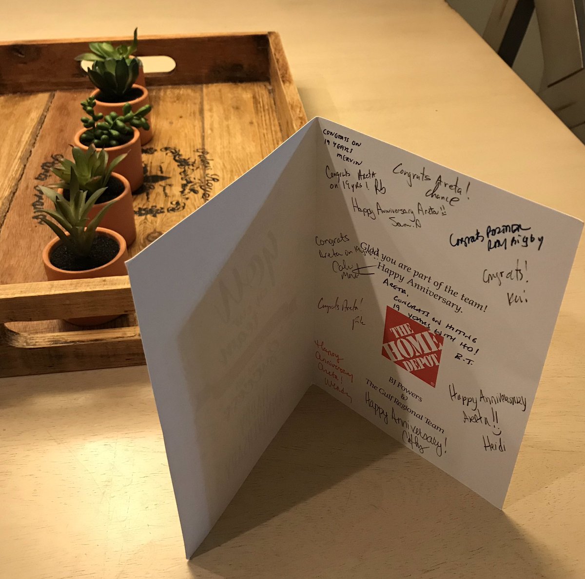 AccAreta's tweet photo. 😲 WOW 19 years Holy 💨 smokes!
And I just wanted to get out of the house😂 ! Feels great to know our culture still remains the same after all this time! @bjp84 @mlp814 @robmm13 Thank you for my cards! https://t.co/qSycEeuFPh