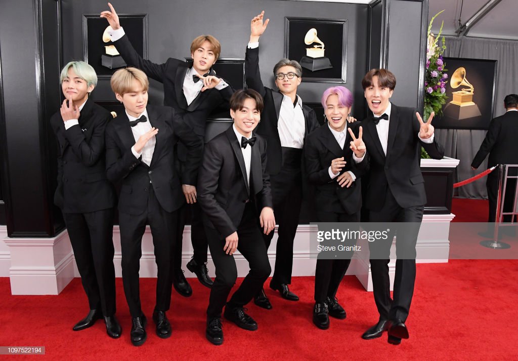 raboosh_ah's tweet photo. #TearItUpBTS
I'm sooooooooo proud plz they look so comfortable and confident my babies 💜💜💜💜💜💜💜
@BTS_twt https://t.co/ysWC8JlhCJ