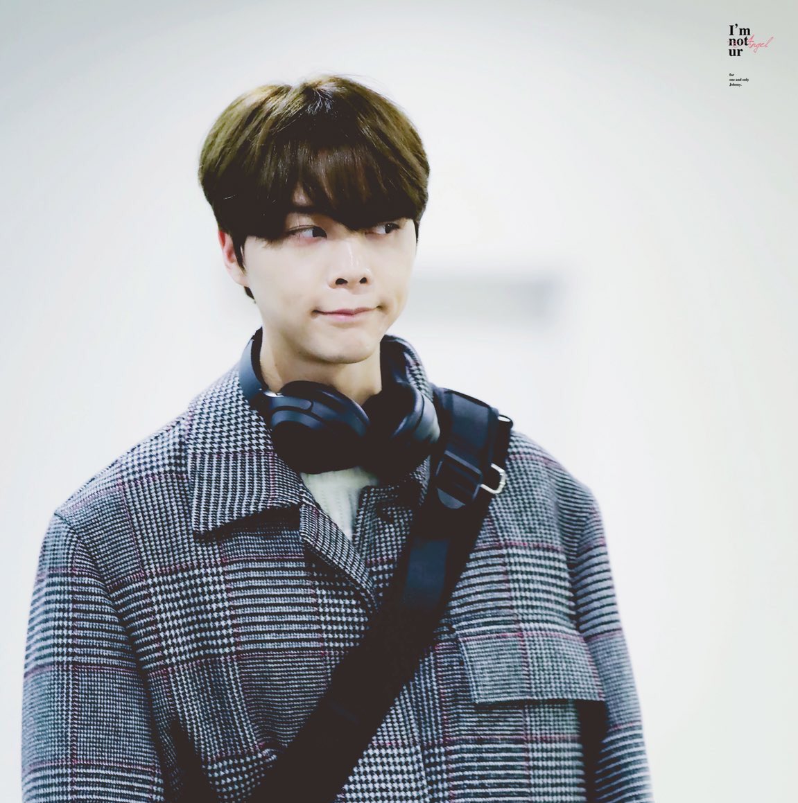 johnnyscoffee's tweet photo. Sorry not sorry
.
#JOHNNY #NCT127 https://t.co/9wb8MZSqJg