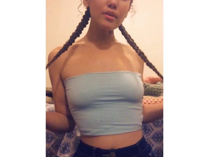 I'm online right now on skyprivate (live skype show). my private profile: https://t.co/MYDXOaXc6E Please<a href="/tag/camgirl"class="tags"><span>#camgirl</span></a>