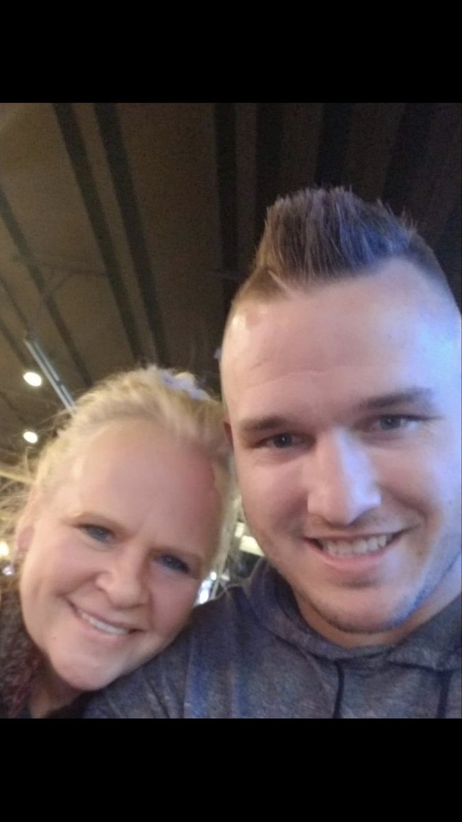 Br33Rae's tweet photo. Im sorry that my mom has no shame 😂🤦🏼‍♀️ @MikeTrout https://t.co/2P5g3iGoUk