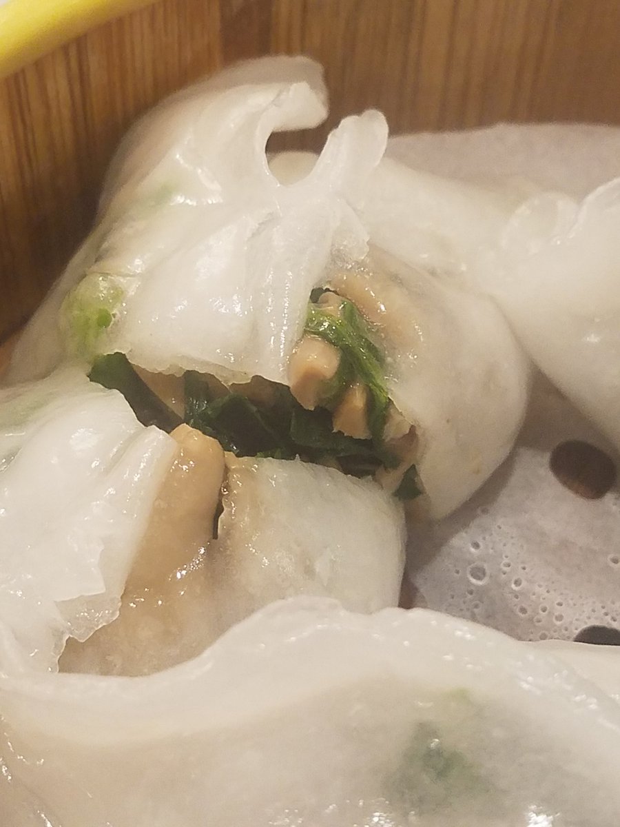 theCara's tweet photo. Had a blast today at #YearOfThePig dim sum with @DimSumEaters. Thanks @itsWanda for the invite and amazing to feast with her &amp; @jladtweets @factory1 @sonnylebythebay @RonaldOnTheRoad @PQPP3 @b_cavello &amp; Ron. #LightCiderFTW #Millbrae https://t.co/Tk0DQmBdU1