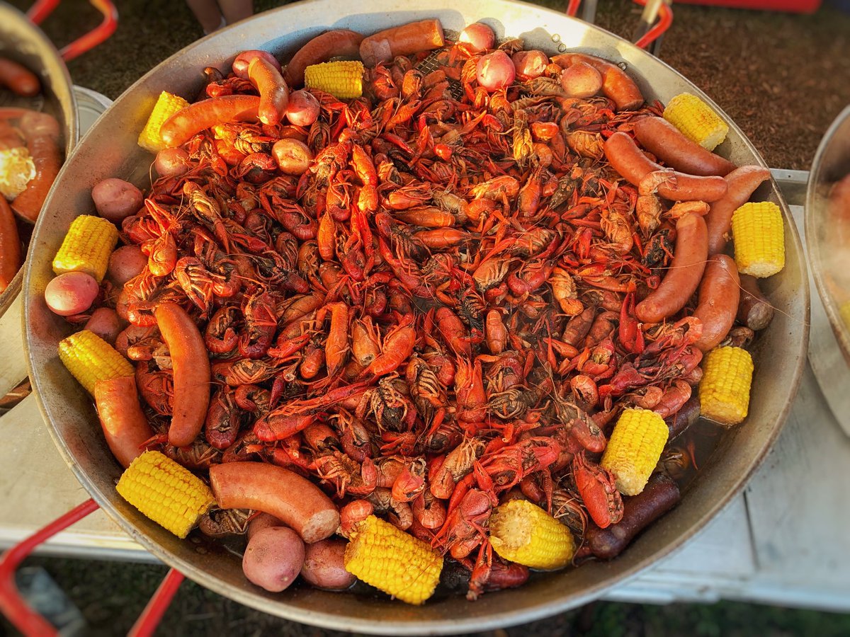 BeyondTheTcloth's tweet photo. Nothing like a Louisiana style Crawfish boil to spice up the weekend! The #BocaRaton Seafood &amp; Music Festival was a huge success! Can’t wait to do it again next year! #food #foodporn #foodiesofinstagram #foodphoto #seafood #goodeats #southflorida https://t.co/gp4lLs9DUq