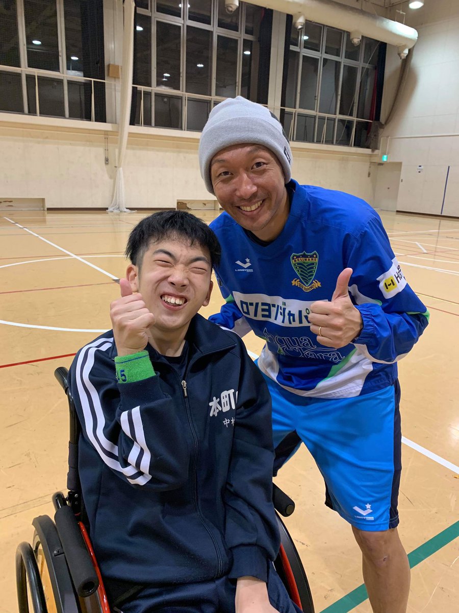 Uzivatel 湘南ベルマーレ 久光重貴 Na Twitteru ヒサとともに 感謝の気持ちを忘れずに フットサルリボン Fリーグを楽しもう 湘南ベルマーレ