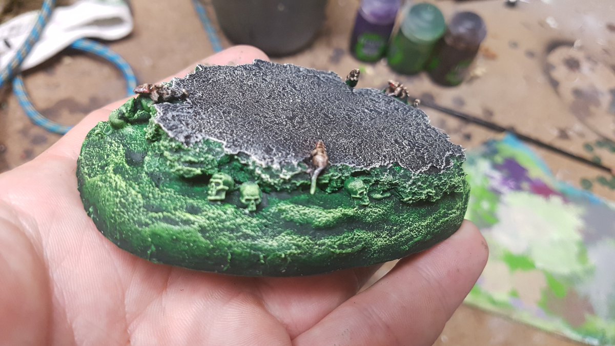 Dice_and_Coffee's tweet photo. WiP working on a resin base for my #Thanquol & #Boneripper #PaintingWarhammer #warmongers #warhammer #skaven https://t.co/t64lYxp27G