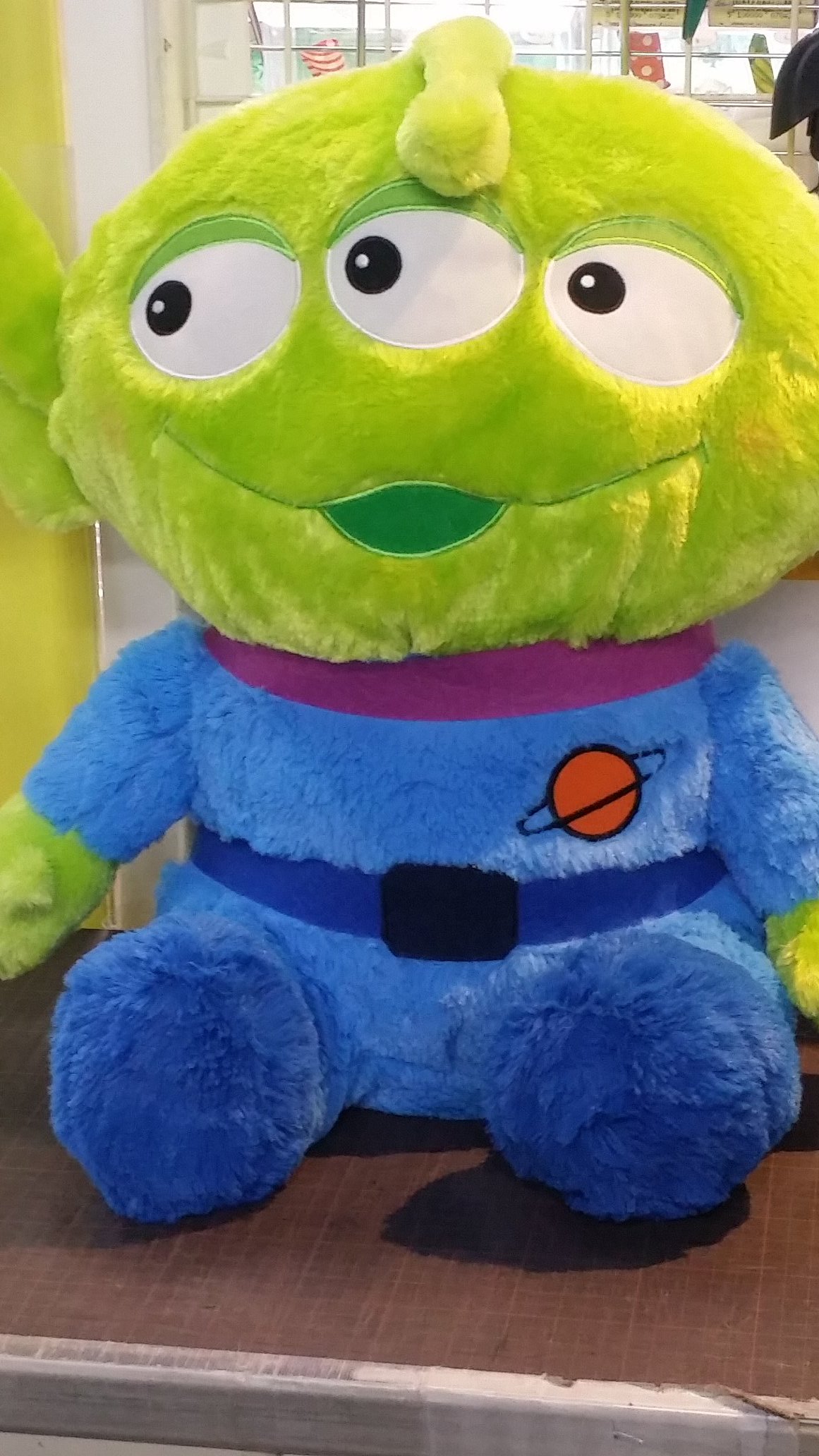 Twitter এ 大阪日本橋ジャングル Jungle トイストーリーで名脇役 のエイリアンがぬいぐるみとして販売されてますよ 1 3まで 全ての映画で出ていて皆勤賞を取っています 人によっては1番存在を感じるかもしれません 命の恩人感謝永遠に 凪 T Co