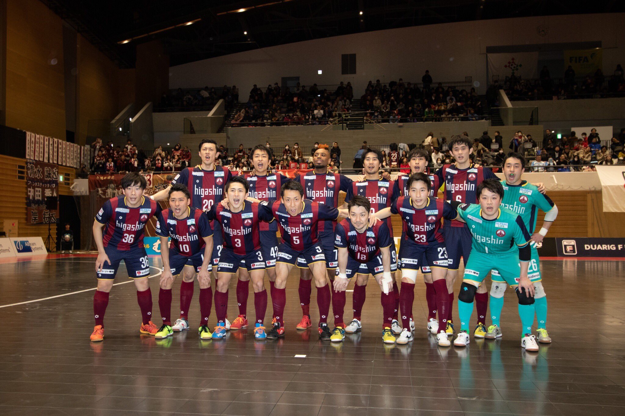 中田 秀人 Pa Twitter Fリーグ全33試合が終わりました 今年目標にしてた全試合に出場することはできましたが 昨シーズンより出場時間が増えた分チームの成績 自分のプレー ゴール数には全く満足してません 3週間後の全日本選手権ではチームが笑顔で終われるよう