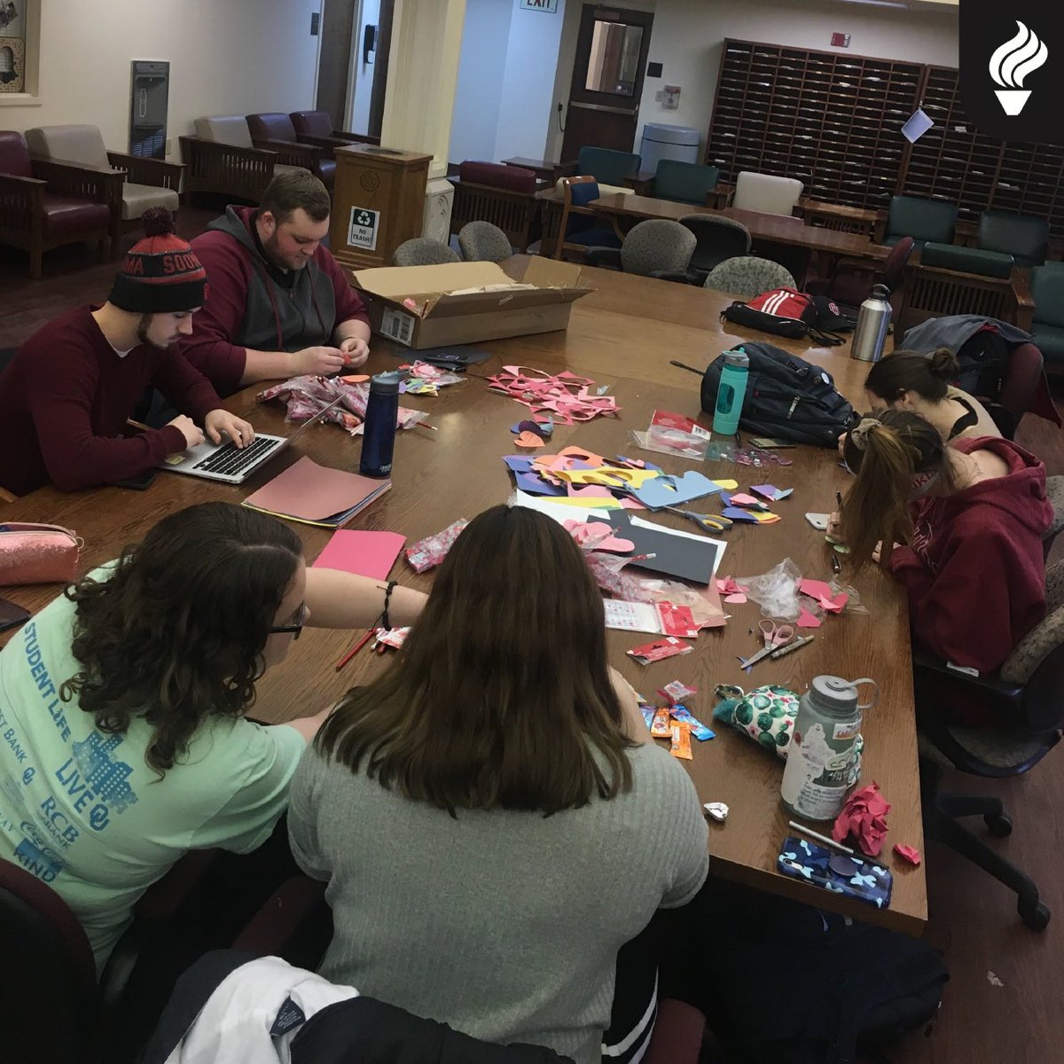 We got together to make some Valentine’s Day treats for the other student organizations located in the Conoco Student Leadership Center! #SundayFunDay

instagram.com/p/Btud8BCh8SG/…
