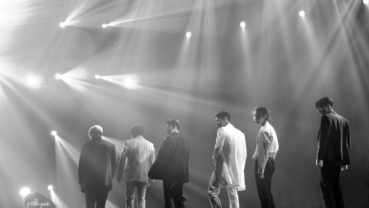 eunhyuklee8644's tweet photo. #SuperJunior_LatinBillboard
     @LatinBillboards 
     @billboardlatin 
     @SJofficial
Super Junior👉1st south Korean group to enter Latin Billborad.
Super Junior👉 The World Tour Concert in South America was very popular. https://t.co/Q79OiQiREL