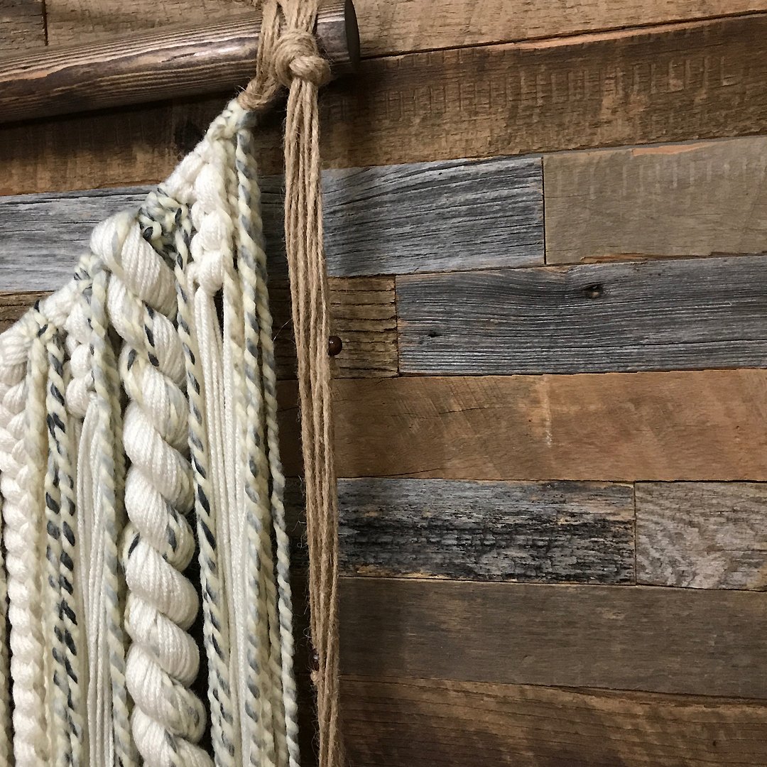 Artis_Wall's tweet photo. Play with texture and capture rustic bohemian decor with 2-inch #artiswall 'Original' https://t.co/KEyQrAjV3z  #myartiswall #reclaimedwood #woodwall #barnwall #rustic #homedecor #design #interiordesign https://t.co/q5o4hcTUwe