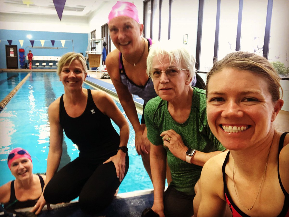 BelleThomas5's tweet image. Got in another long training day with these ladies!!! A 3 hour #trainerride followed by a swim at the @barrenymca ! 11 Weeks &amp;amp; counting! #ironmantraining #ironbelle #justkeepswimming #barrencountyfamilyymca #paincave #workhardforwhatyouwant #trilife  #justkeepspinning #imtexas