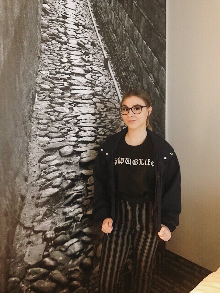 danielleboyerr's tweet photo. Rocked my #SWUGLife shirt at #SWW19 today. Had a blast at the Hive and Welcome Reception at the Partner Pavilion. Can’t wait to meet more people 🤖 https://t.co/NpxfRL2rzW