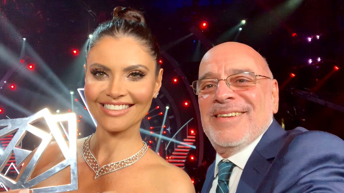 Chiquinquirá Delgado recibe el PRODU Award categoría ‘Presentadora TV’ por ‘Mira quien baila’ en Univisión