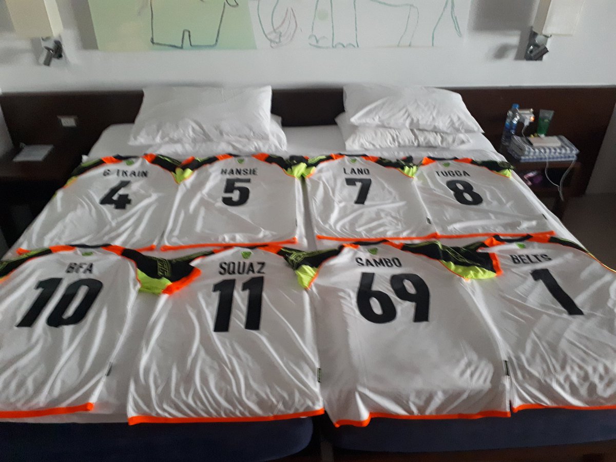 53_cans's tweet image. Game day! #TheReturn