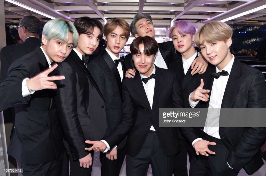 Bts Army J Fanbase グラミー賞授賞式 完璧なプレゼンターでしたね そして又 スーツ姿が カッコよくてカッコよくて お疲れ様でした そしてカッコいい姿をありがとう Grammys Btsxgrammy バンタン ばんたん 防弾少年団 방탄소년단 Bts