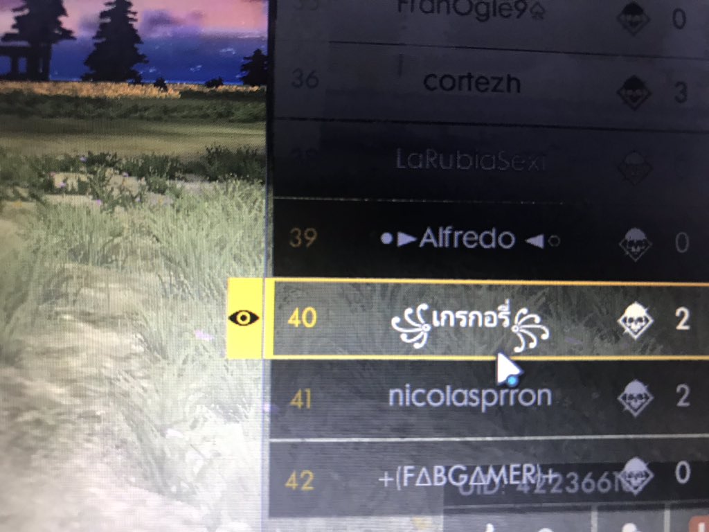 Ese es el ganador de dos cajas espero que me contactes crack 👍🏻😎