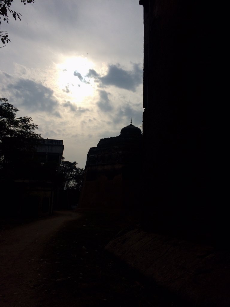 itsmekaga's tweet photo. A new place smells good! And a historical place smells great!! π#QilaMubarak #Fort #Kaappaan #Patiala #Punjab #NorthernSide https://t.co/3RXZnESqtq