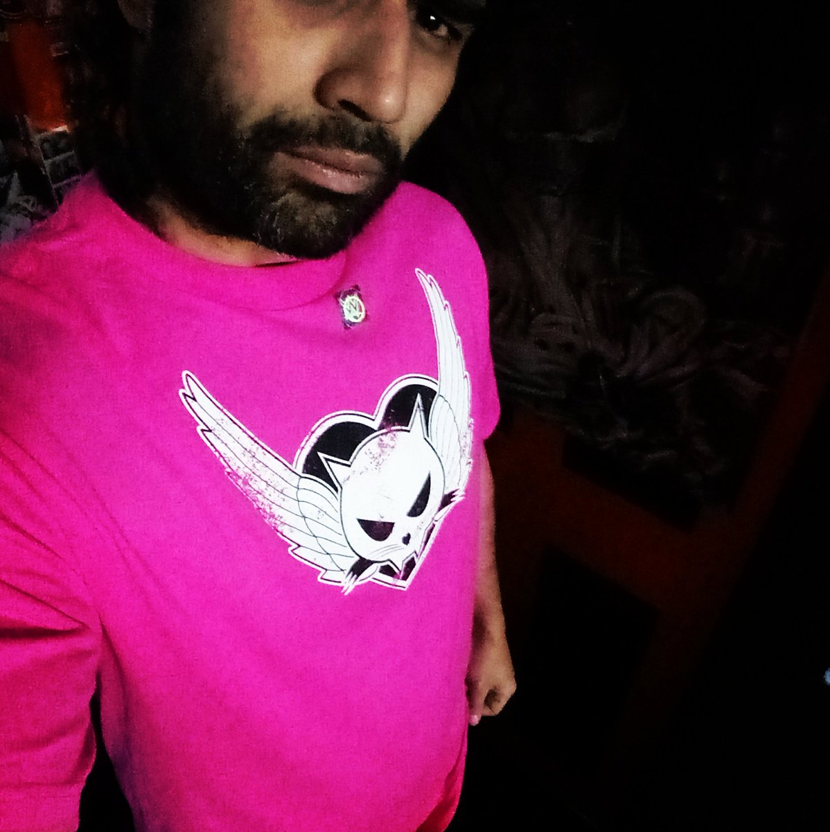 2spikywwefans's tweet photo. Reppin @NatbyNature with this #awesome #kitty t-shirt from @WWEShop #hartfoundation #pink &amp; #black #attack #wweshopshots #2paws https://t.co/axXWcNSS5A