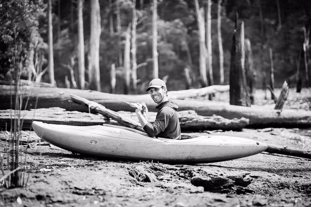 ezralebank's tweet photo. Five days until Back Left opens in Adelaide. Just sorting out some last minute travel arrangements.
#walkbackwards #igfringefam #adlfringe #kayakingadventures #adelaideloves #adlart #travelstories #keeppaddling https://t.co/Vt15maGvgp