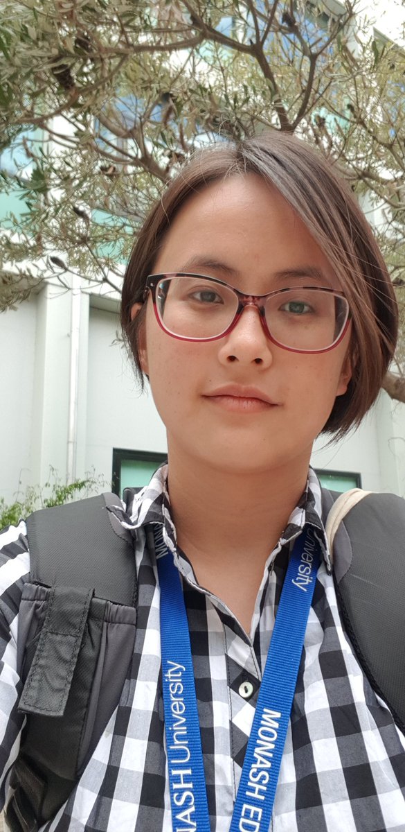 elileong79's tweet image. #WomenInScience day. I'm a science educator and chemist. I make and break labs so that students can learn better. I aim to make science fun and accessible so that we can soon live with flying cars and teleport machines #chemed #GirlsInSTEM