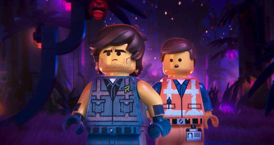Movie Review: The Lego Movie 2: The Second Part (2019) - eatyourcomics.com/2019/02/08/mov… #Lego2 #MovieReviews #Movies #TheLEGOMovie