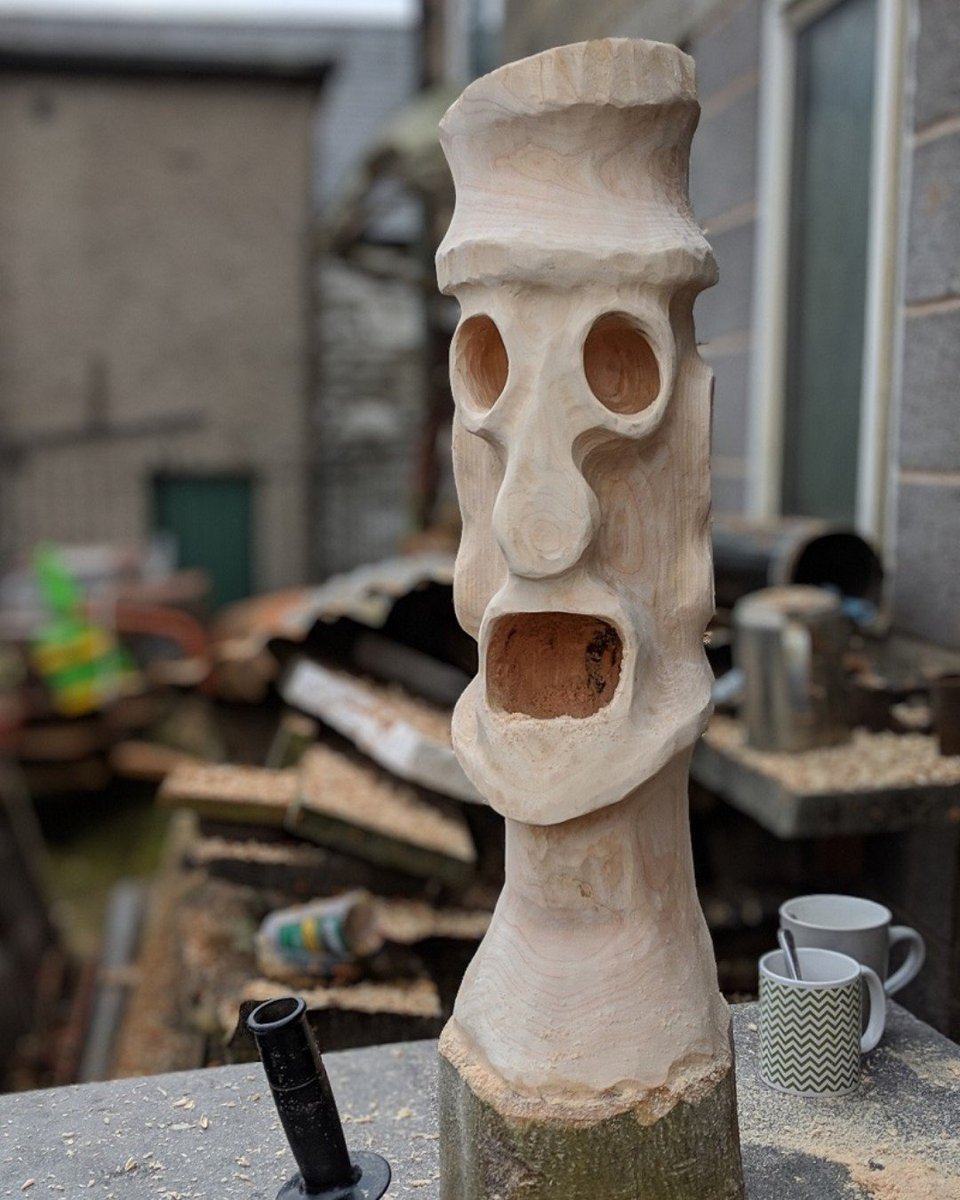 This super unique sculpture was carved using locally cut Sycamore from UK, with a TURBOplane and a Ball Gouge. 👌
Check out @Thepoultrypeople on Facebook to see more.