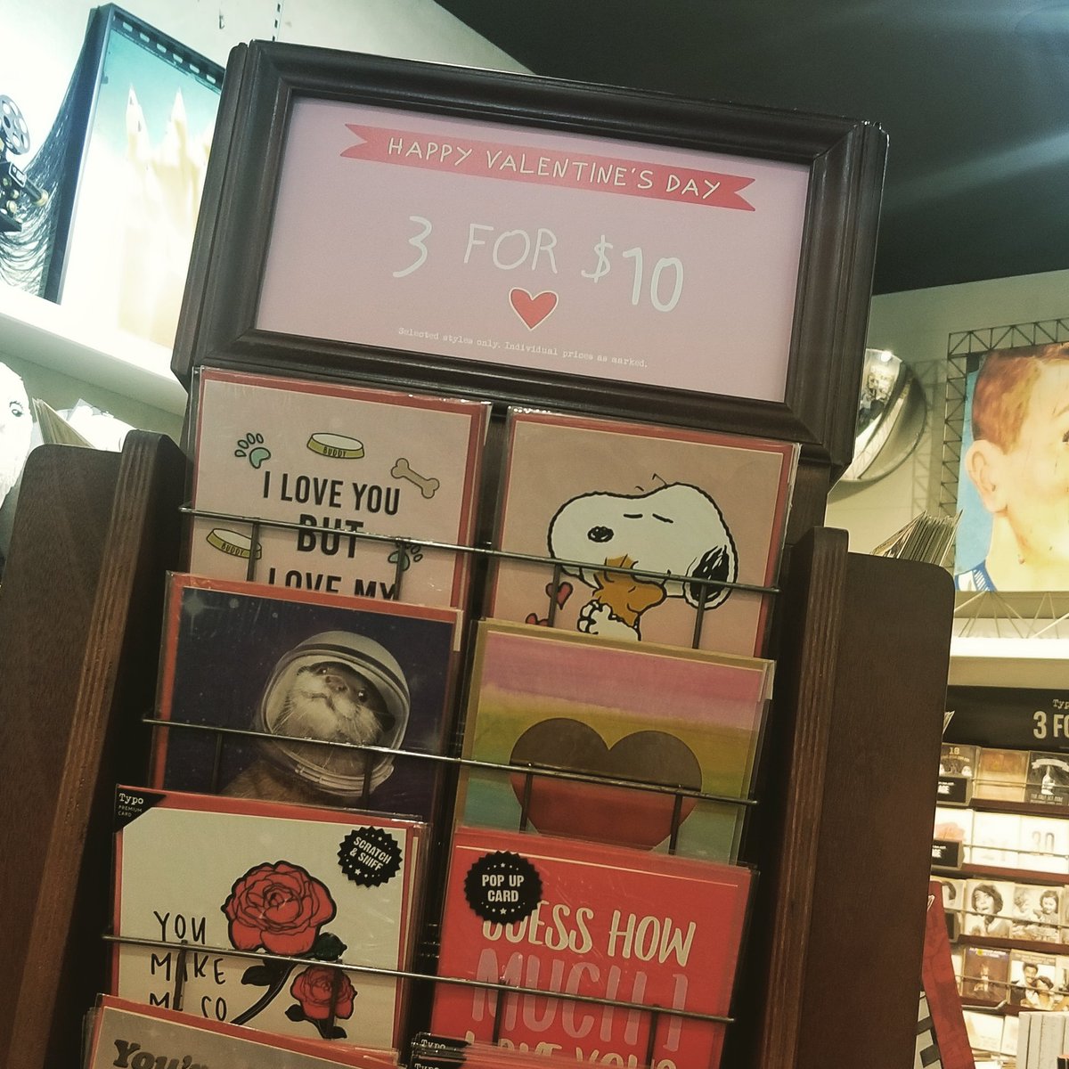 Bundles or Multi-buy discounts have always been a great marketing hit but I'm not so sure about this offer! Whoever needs 3 Valentines Day card must be a busy person!
#bemyvalentine #valentinesday #hugsandkisses #thatslove #valentine #valentines #valentinesday2019 #sale #multibuy