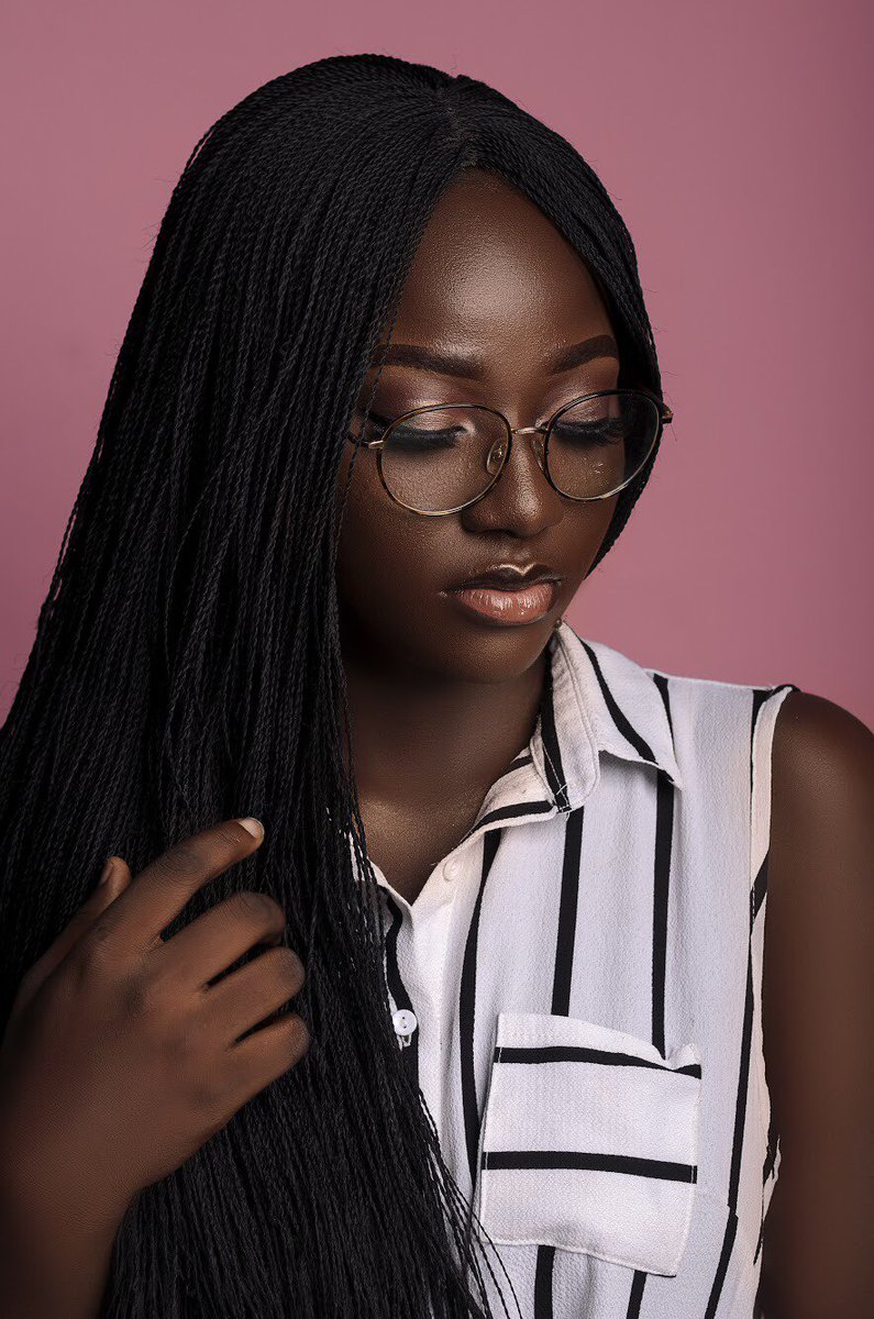 Simplyisha__'s tweet photo. Melanin Monday ✨ I’m so pretty Omg 🤪 https://t.co/FprqP6MDWv