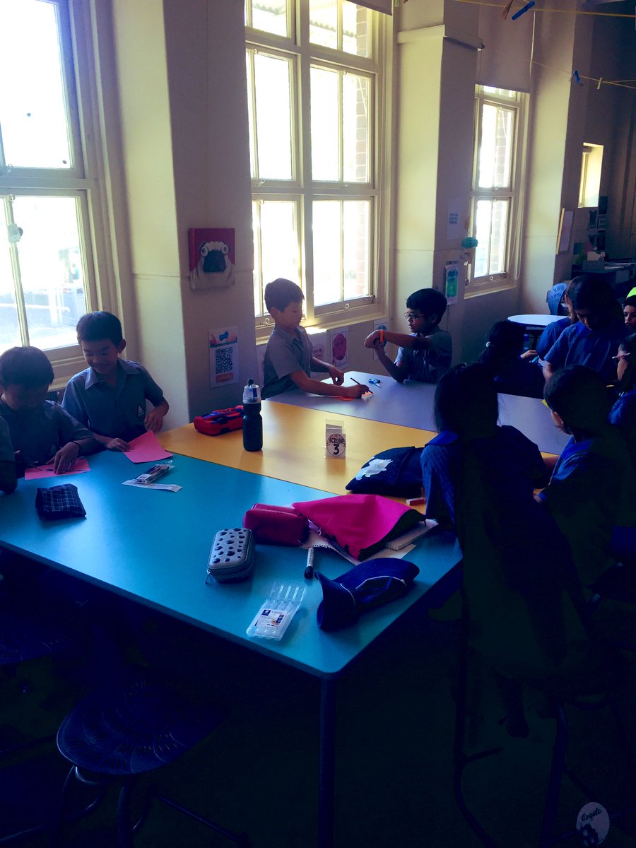 In 4U we did a super simple, yet challenging and engaging #STEM activity. We had just one piece of paper and scissors to make the longest strip that we could. The girls nailed this task! <a href="/StrathfieldSPS/">Strathfield South PS</a>