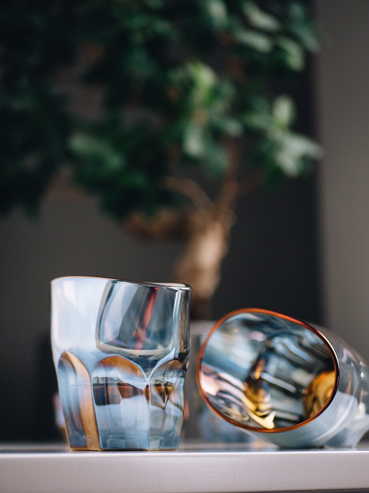 PlusobjectO's tweet image. Drunk Glasses by @PlusobjectO 
Extraodinary glasses in extraodinary drunk shape🤩🤩🤩
Here is Whiskey Holographic Glass🥃🥃