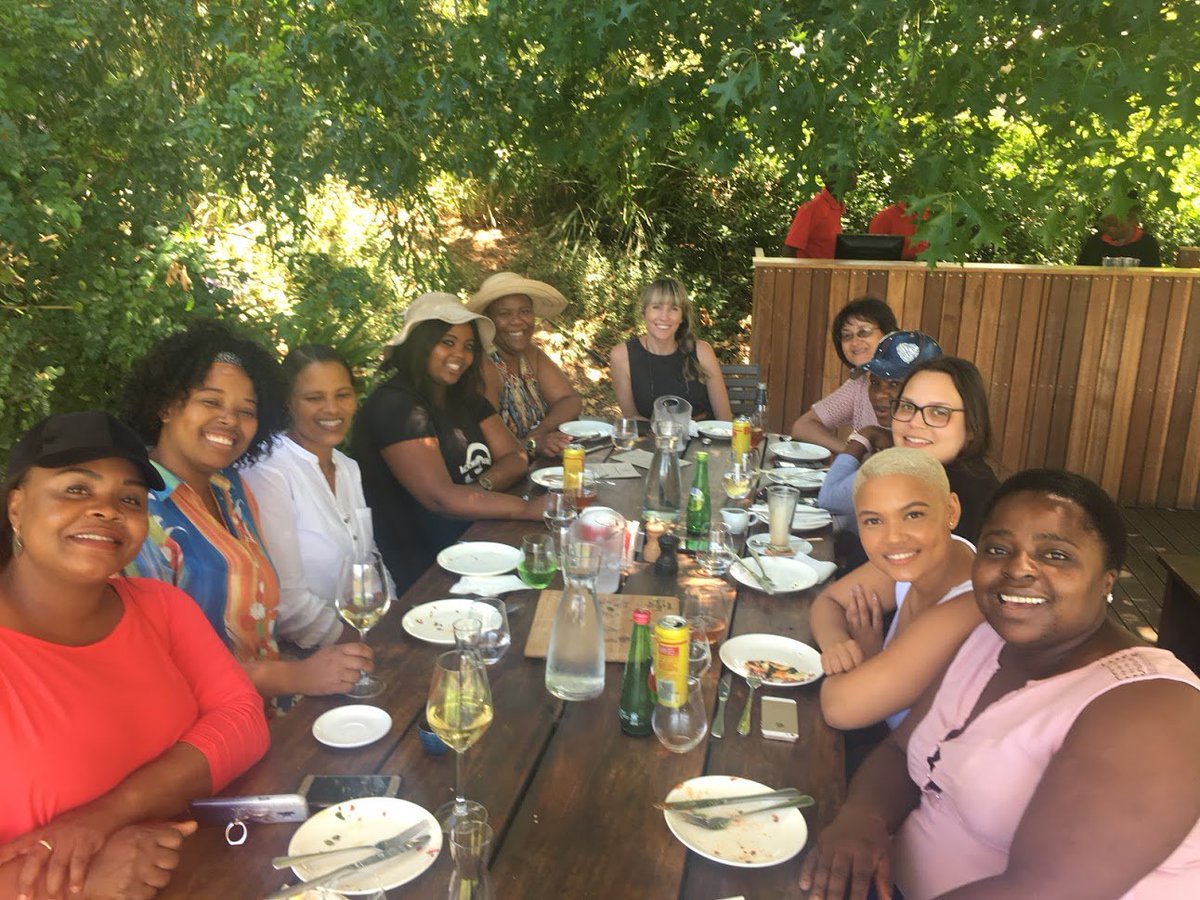 Jordan_Wines's tweet photo. The #WomenInWine ladies enjoying an al fresco lunch on #thebakeryatjordan deck before a trip up into the Jordan vineyards!
@PIWOSA #upliftmentprogram #empoweringwoman #premiumatplay https://t.co/mfM910BGsk