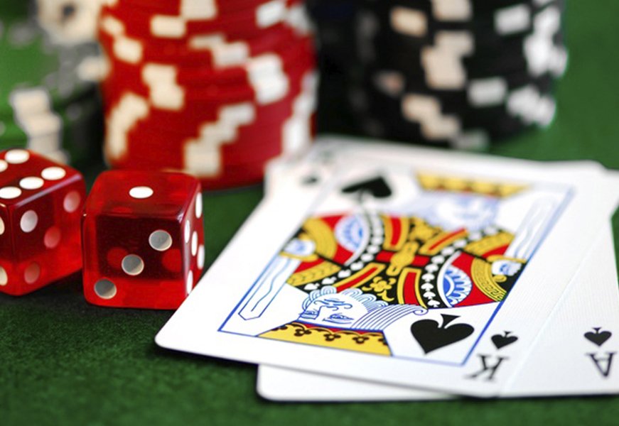 Only a few days left until our Las Vegas themed #CasinoNight!! For just £30 you will get a welcome drink, American style food, live music and access to the gambling tables (pretend money only peeps). Black tie so make sure you dress to impress! 7:30pm-12 eventbrite.co.uk/e/casino-night…