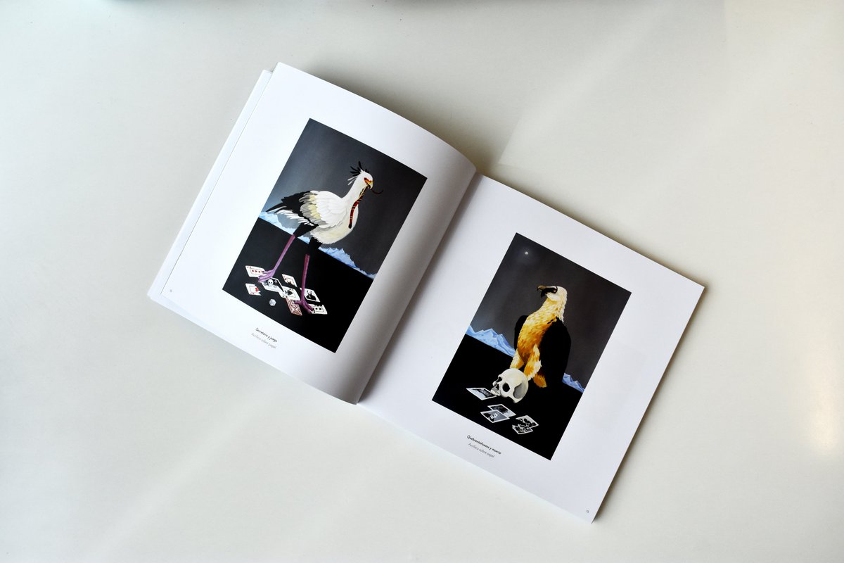 CulturaUsj's tweet photo. Os mostramos algunas imágenes del libro-catálogo «Blanco 17/18», que reúne el trabajo de los artistas que durante el pasado curso académico participaron en Espacio en blanco. ¡Gracias por hacerlo posible! @clariiiin @MerBellido #SylviaPennings #AlejandroMonge #DavidLatorre https://t.co/nZkfzPkRbB