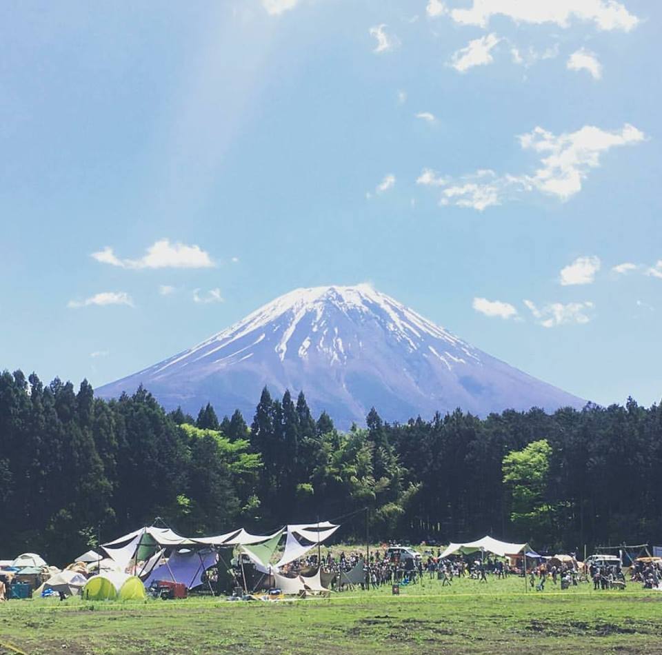 paradiseraves's tweet photo. imagina acordar com uma paisagem dessa 😍 https://t.co/mYbiEZiQgO