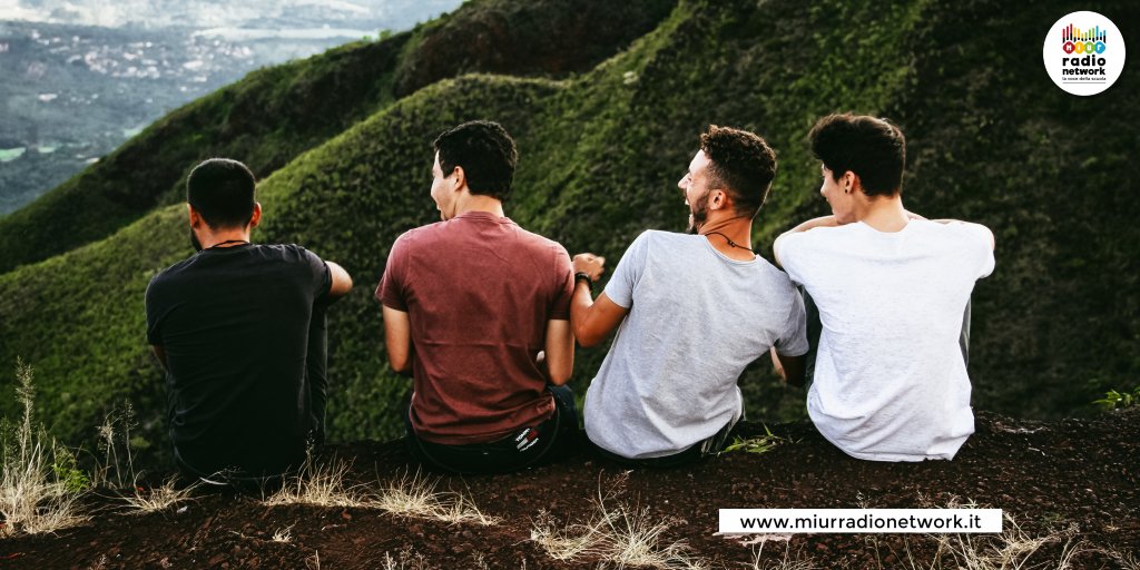 La globalizzazione ha cambiato radicalmente il modo dei giovani di relazionarsi 👥
Come pensate che influiscano le nuove tecnologie sulla maturazione dei ragazzi?

Parliamone insieme alle 14:30 su ➡ miurradionetwork.it