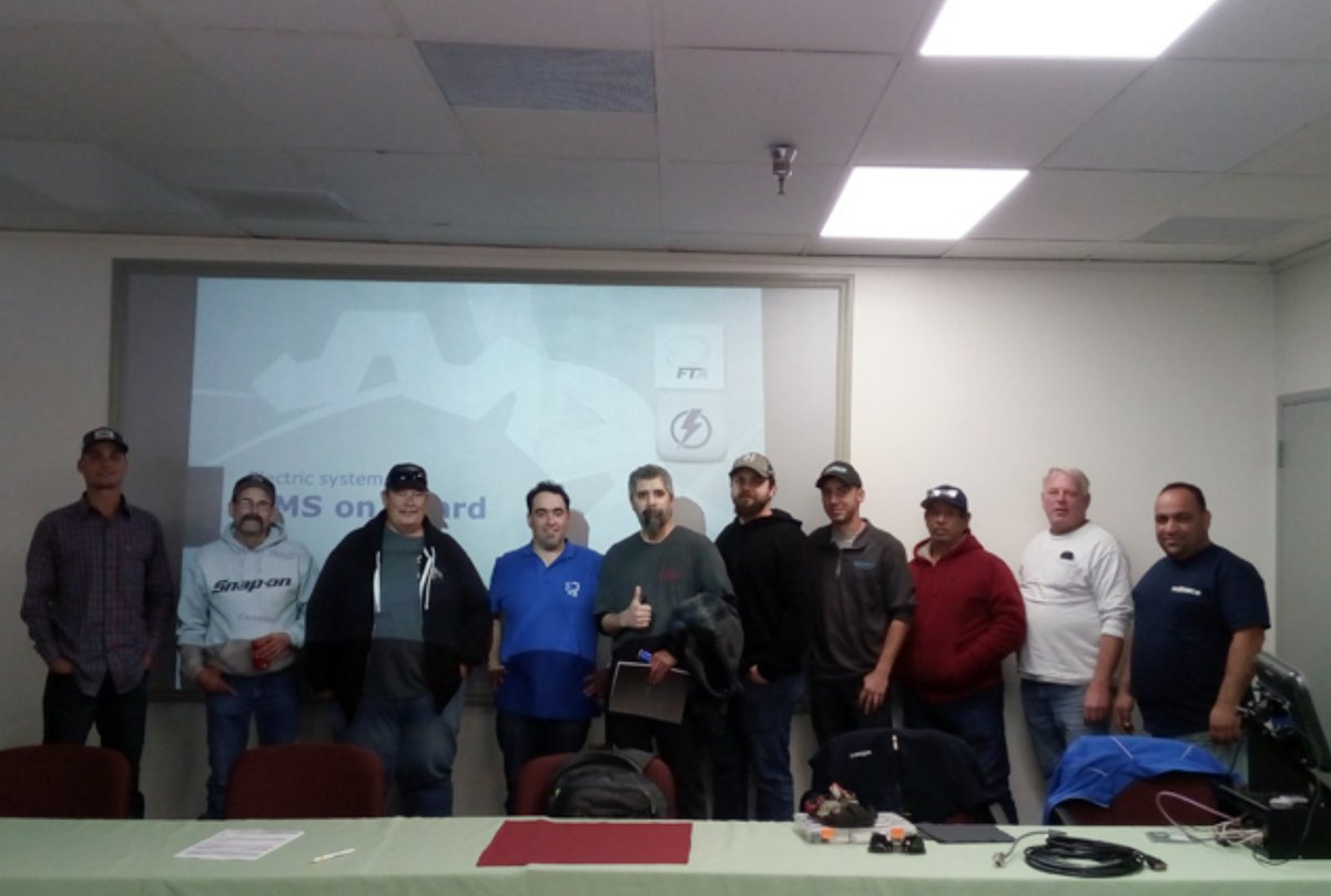 We believe in quality education. #Soilmec North America provides specialized training, expert support and professional development in exclusive partnership with FTA Academy bit.ly/2USBxxk
#meetus #bauma2019 #fta #training #yoursolutionprovider #trevigroup