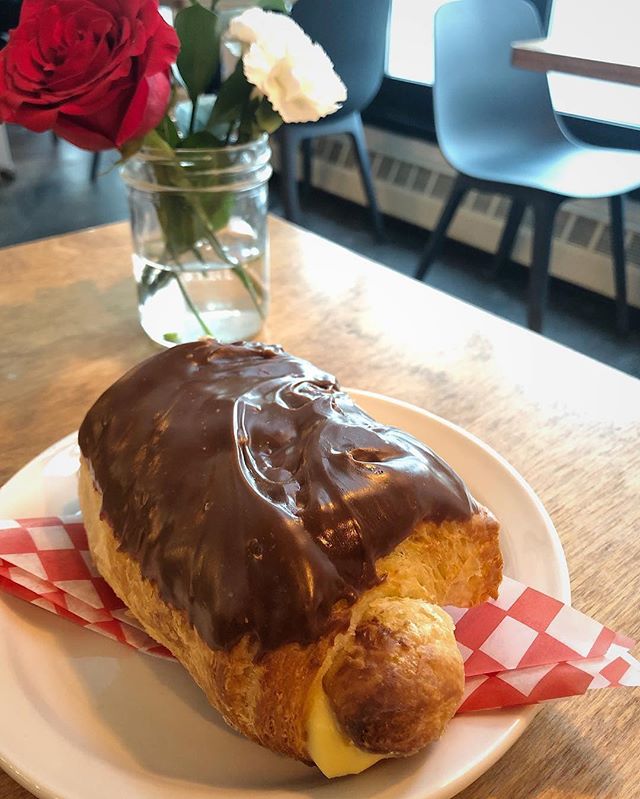 From twoifbyseacafe The Boston Creme. No description needed on this one, it’s that good. #dartmouthns #cotw #tibs #twoifbyseacafe #twoifbysea #bakery #dartmouth zpr.io/gschq