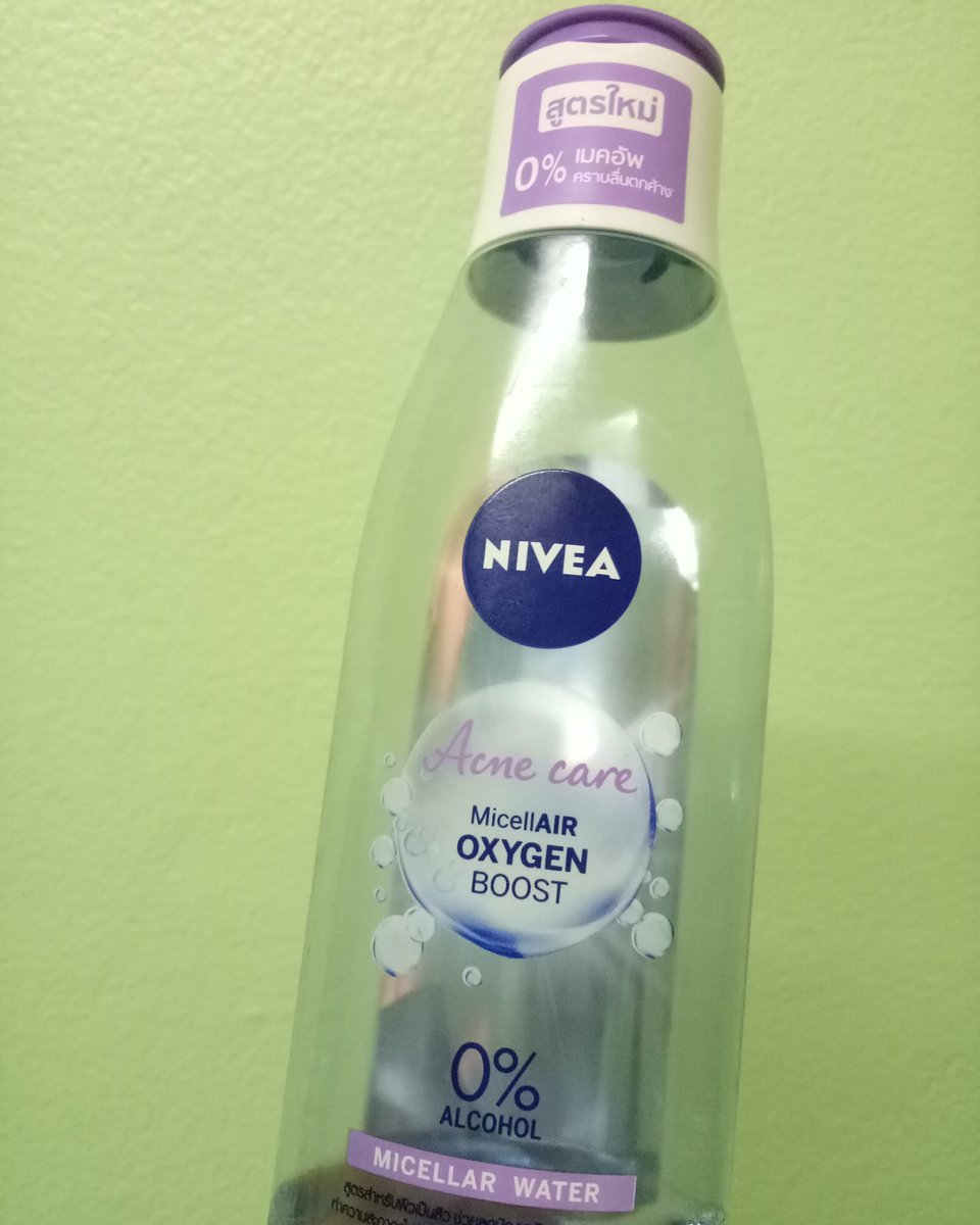 for_skincare's tweet photo. Nivea micellar water สูตร micellaAir Oxygen Boost  เหมาะสำหรับคนเป็นสิวง่ายช่วยลดปัญหาสิวและสิวอุดตันผิวแพ้ง่ายใช้ได้ไม่มีแอลกอฮอลล์ใช้ทำความสะอาดผิวและล้างเครื่องสำอางได้ดีถึงแม้ว่าเช็ดเครื่องสำอางแล้วนอนโดยไม่ได้ล้างหน้าด้วยโฟมตื่นมาก็ไม่ทำให้เกิดสิว เช็ดเเล้วไม่รู้สึกแห้งตึง https://t.co/TA6frZ11Y4