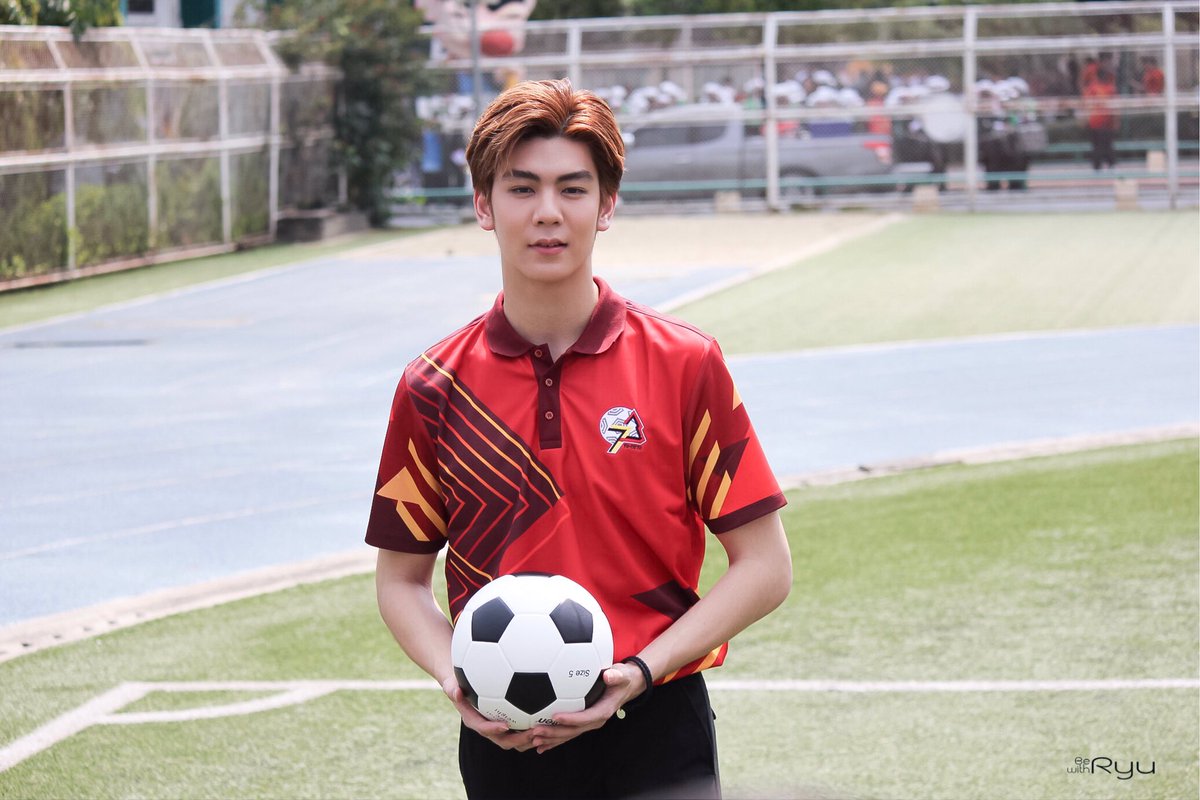bewithryu's tweet photo. ล็อตสุดท้ายแล้วจ้าาาา 🙂 

@ryuvachirawich 
#RyuVachirawich 
#TUCUBall73 
#RyuPower 
#9by9TH https://t.co/f1u7gPcTqn