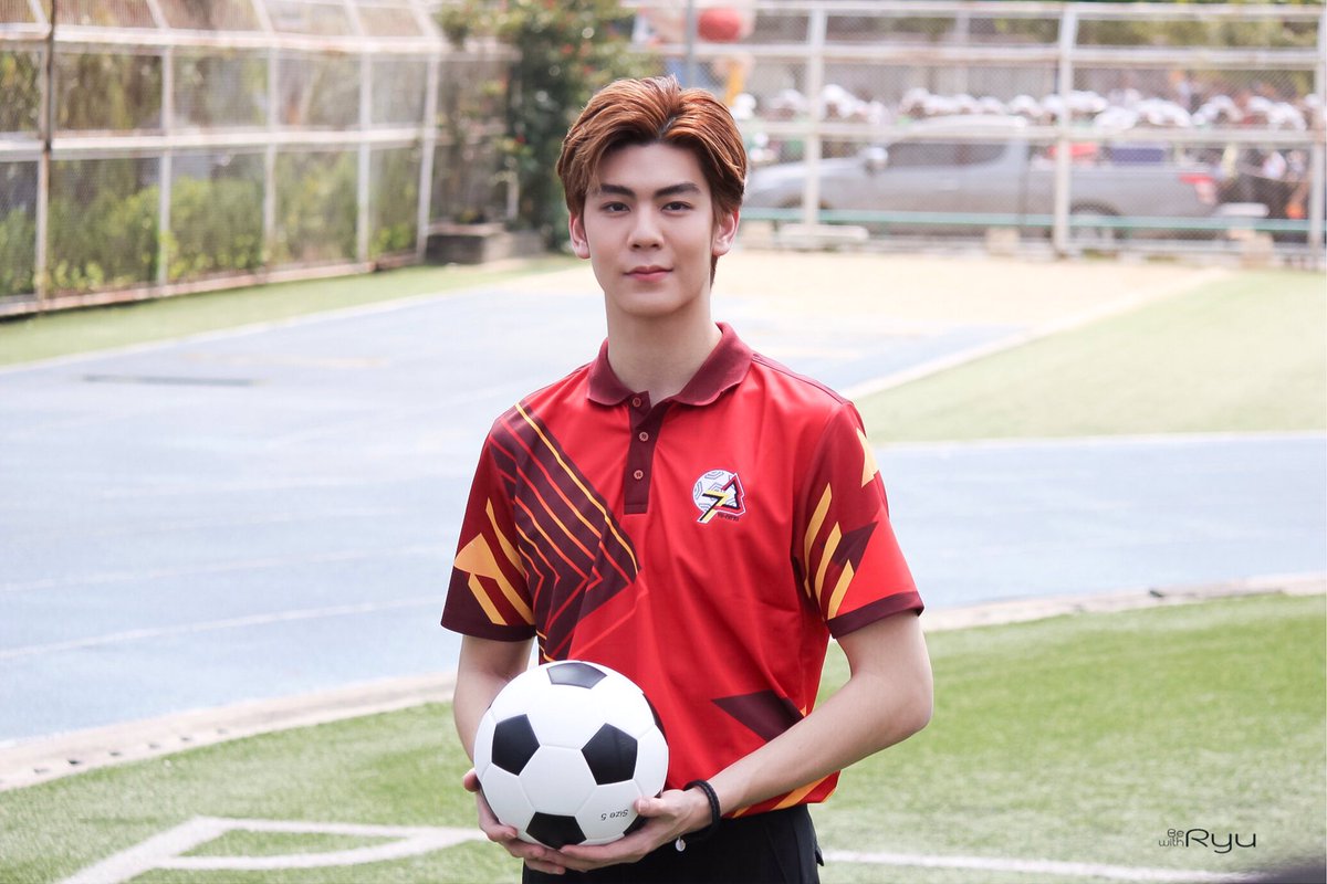 bewithryu's tweet photo. ล็อตสุดท้ายแล้วจ้าาาา 🙂 

@ryuvachirawich 
#RyuVachirawich 
#TUCUBall73 
#RyuPower 
#9by9TH https://t.co/f1u7gPcTqn