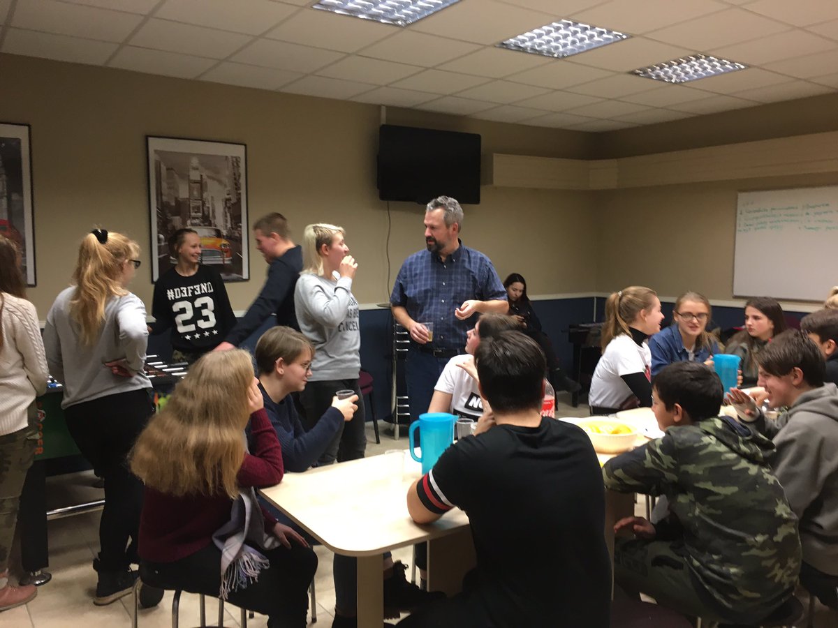 ksam88's tweet photo. Pray for our Teen Club here in Narva, Estonia. We are getting many lost Russian teens to come. Pray for God to get a hold of their hearts. https://t.co/HrJSqU31Am