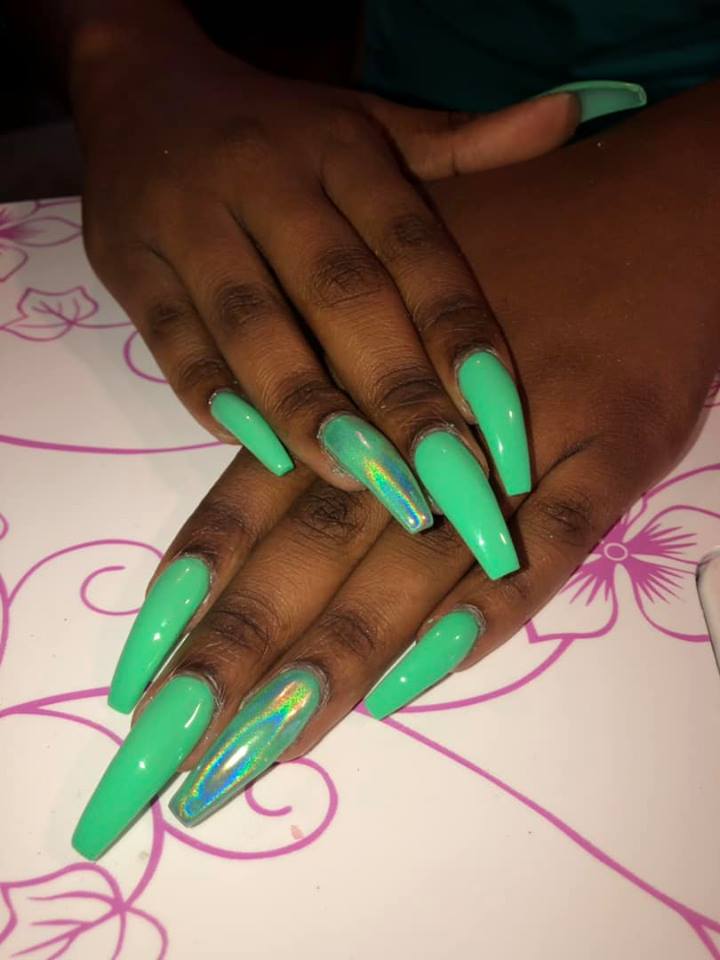 AcustomedNails's tweet image. #nails #nailslayer #grammys #Nailsoftheday #nailedit #nailpolsih