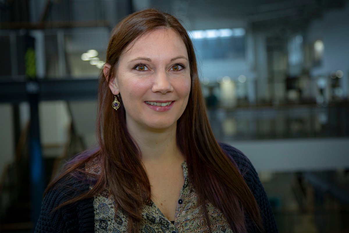 MetOffice_Sci's tweet photo. Meet Charline, a Senior Scientist who studies tropical convection and air-sea interactions in our global coupled model. She also coordinates collaborations with #UMPartner scientists from around the world who use and co-develop our models 🤝🗺️. #WomenInScience @WomenScienceDay https://t.co/T6MzTI4XJN