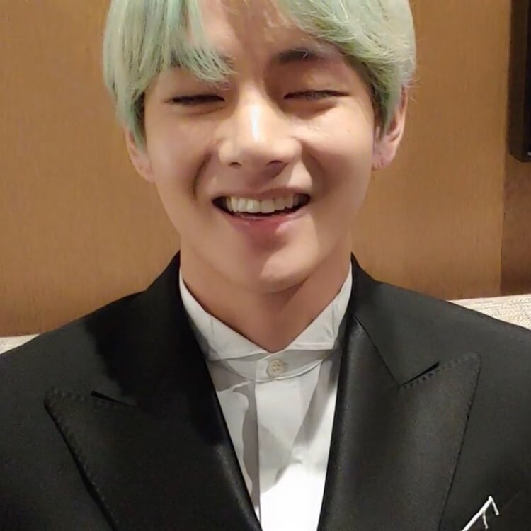 uyuteso949502's tweet image. 沢山のarmyと絡みたいです‼︎
ここにリプかDMください‼︎鬼絡み希望です‼︎
#ARMYさんと仲良くなりたい #armyと絡みたい