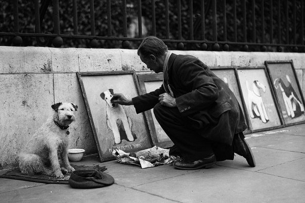PR_Prioritet's tweet image. Уличный художник за работой, Лондон, 1931 год.