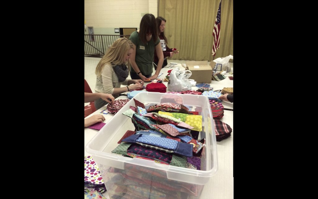 LMtkaDailyNews's tweet image. #OronoRotary to host Days for Girls sew-a-thon #MaplePlain lakenewssite.wordpress.com/2019/02/11/oro…